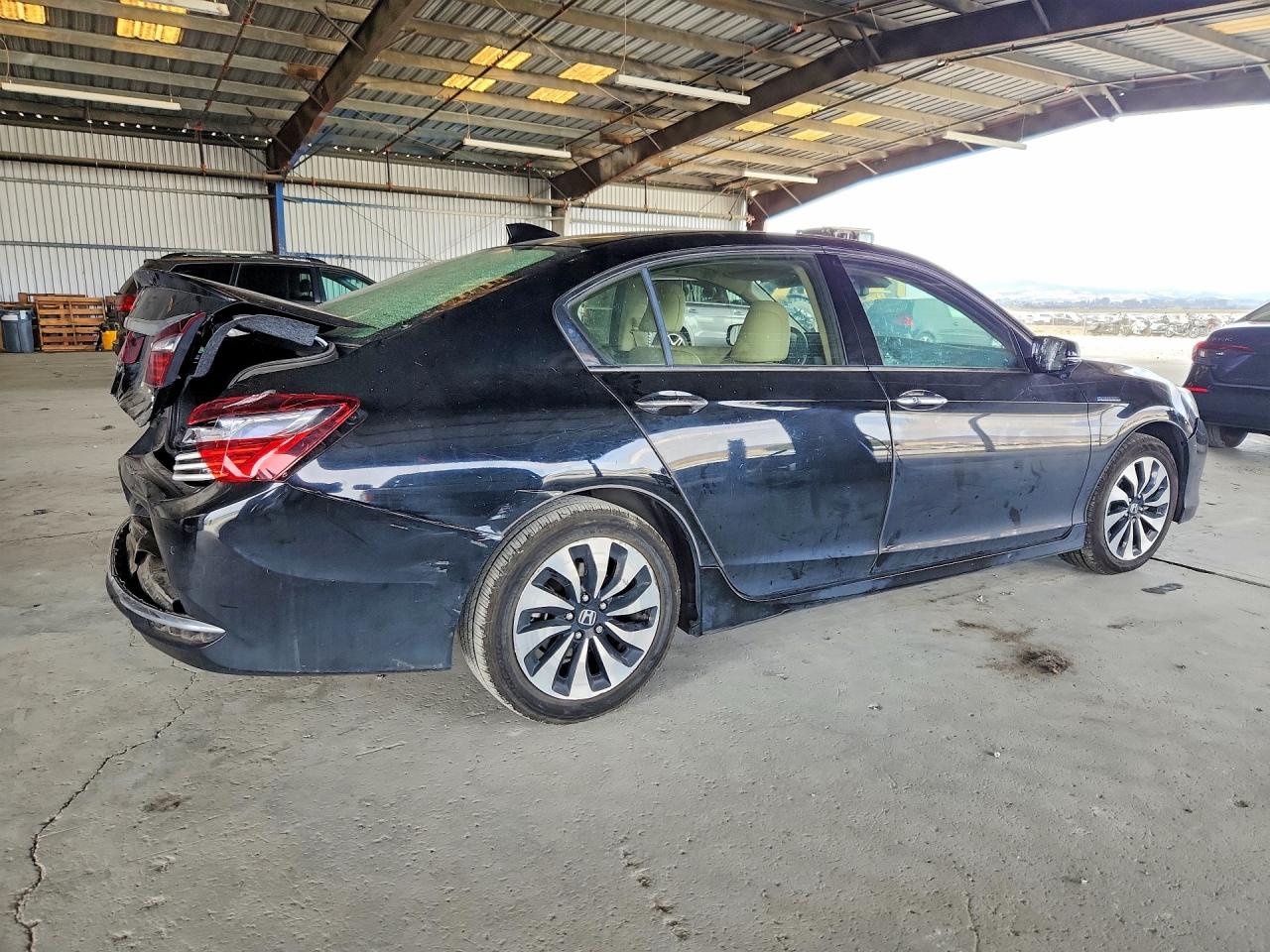 2017 HONDA ACCORD TOURING HYBRID — снимка 3
