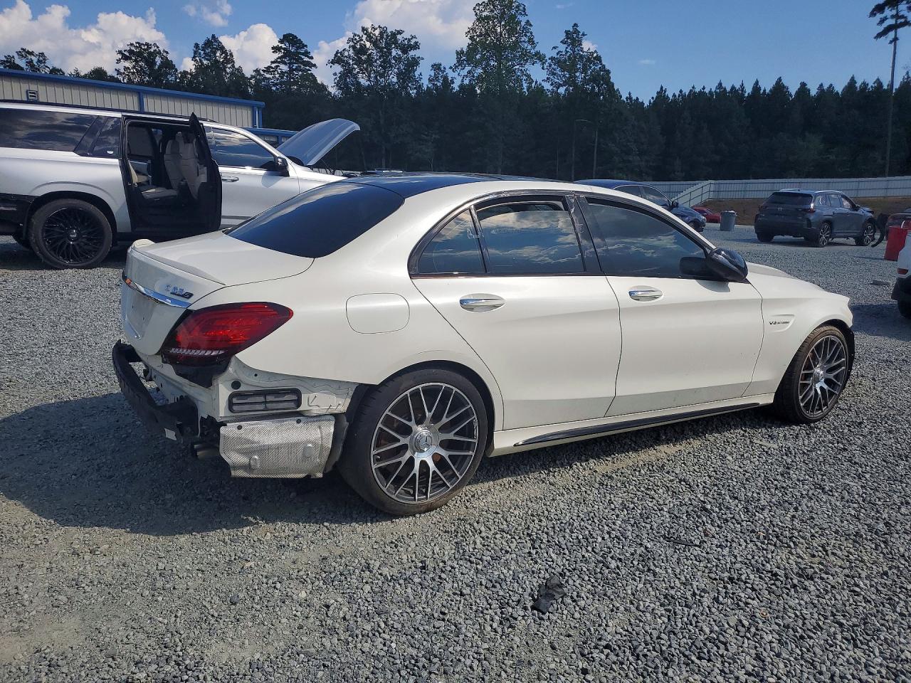 2021 MERCEDES-BENZ C 63 AMG-S — снимка 3