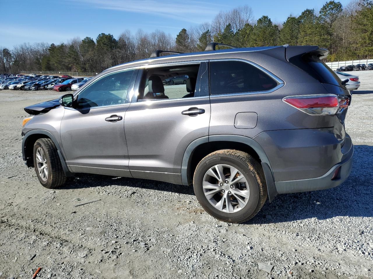 2015 TOYOTA HIGHLANDER XLE — снимка 2