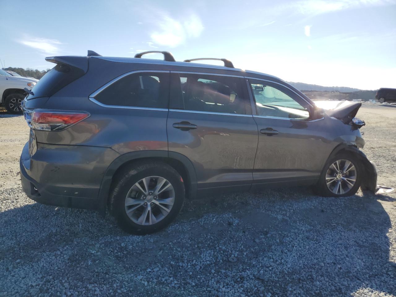 2015 TOYOTA HIGHLANDER XLE — снимка 3