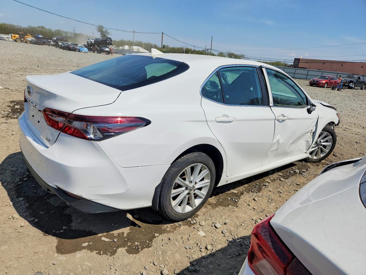 2023 TOYOTA CAMRY LE — снимка 3