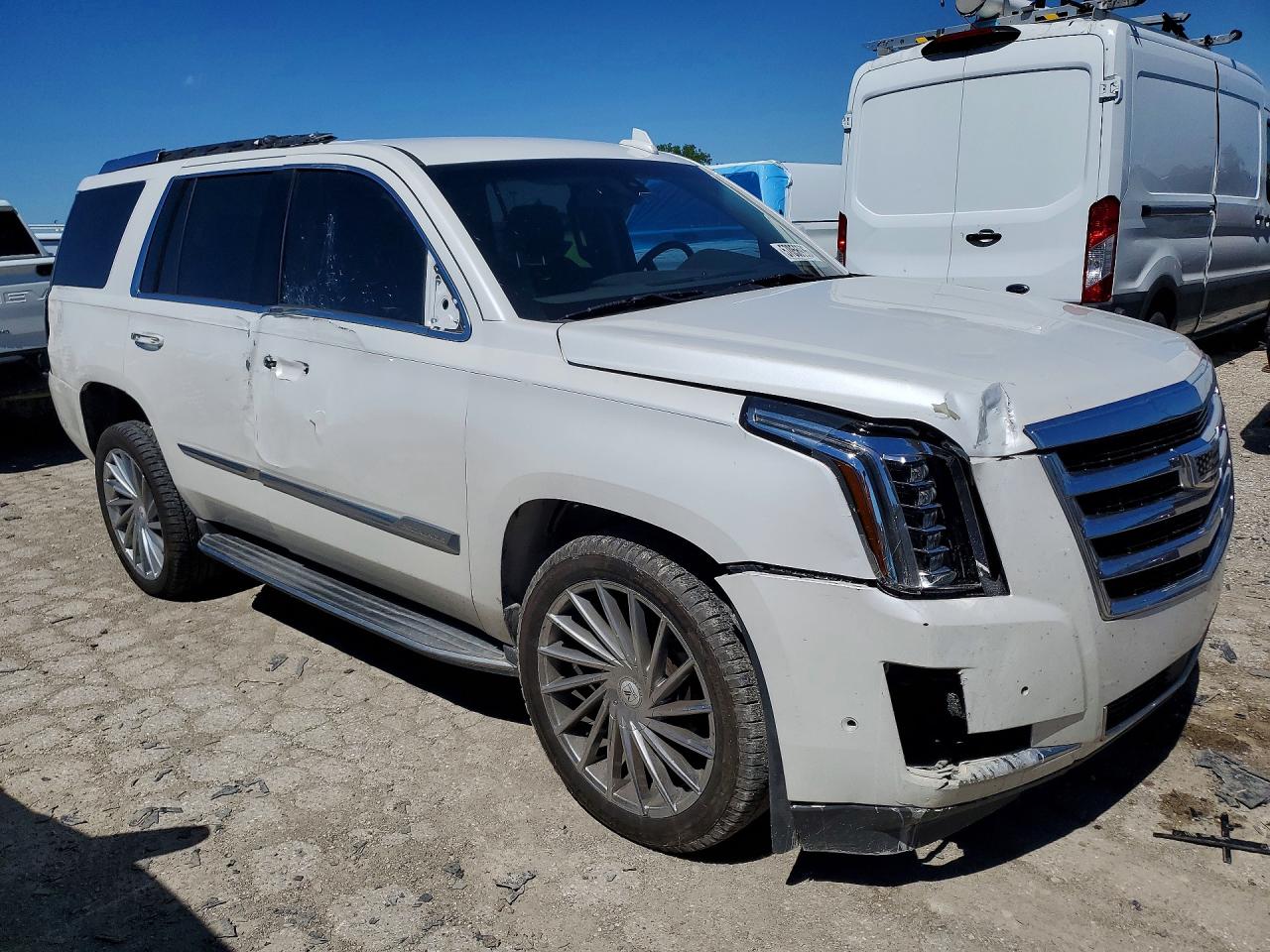 2017 CADILLAC ESCALADE — снимка 4