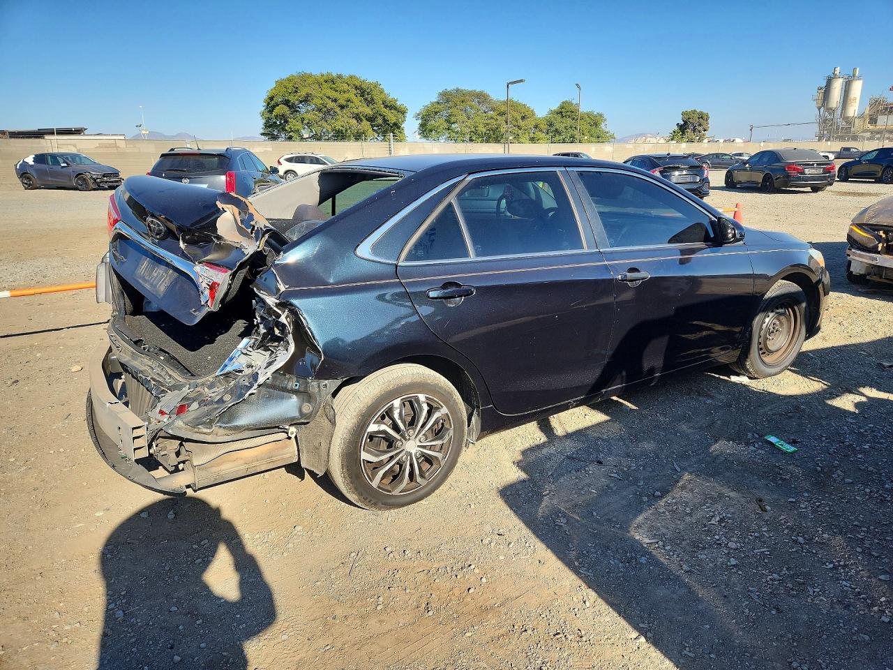 2015 TOYOTA CAMRY LE — снимка 3