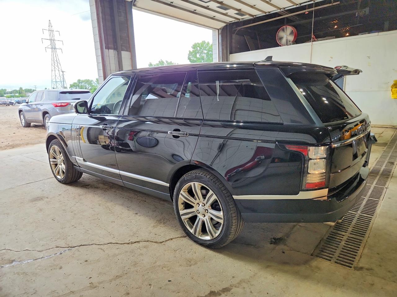 2016 LAND ROVER RANGE ROVER SV AUTOBIOGRAPHY — снимка 2