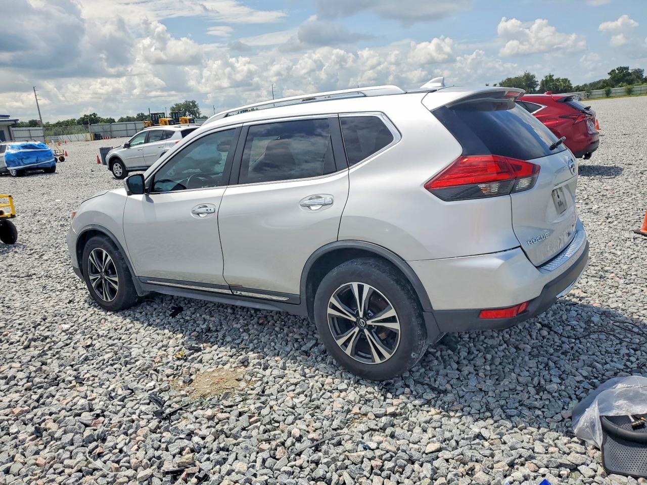 2017 NISSAN ROGUE SL — снимка 2