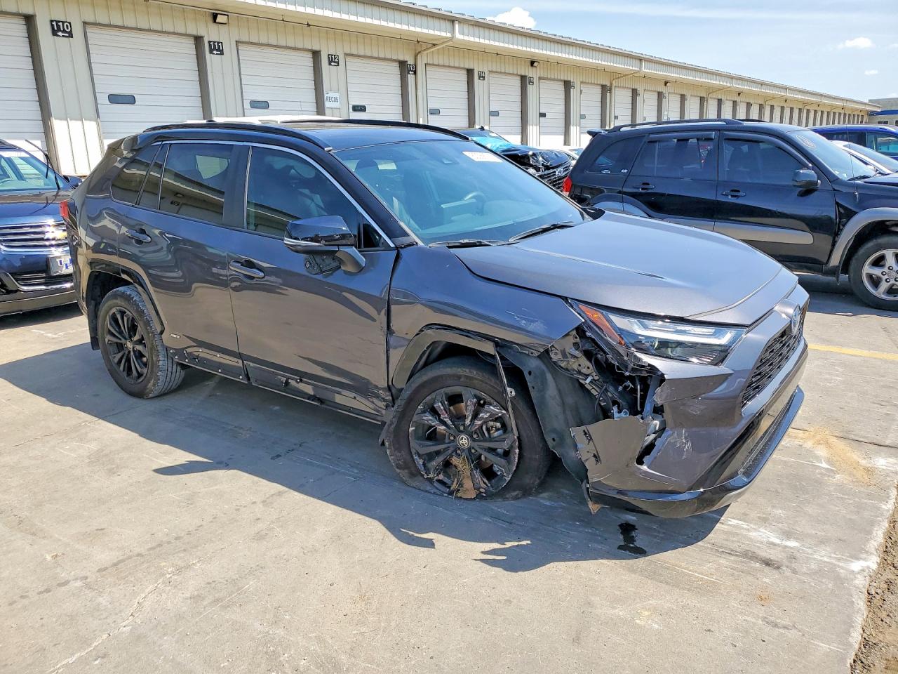 2024 TOYOTA RAV4 XSE — снимка 4