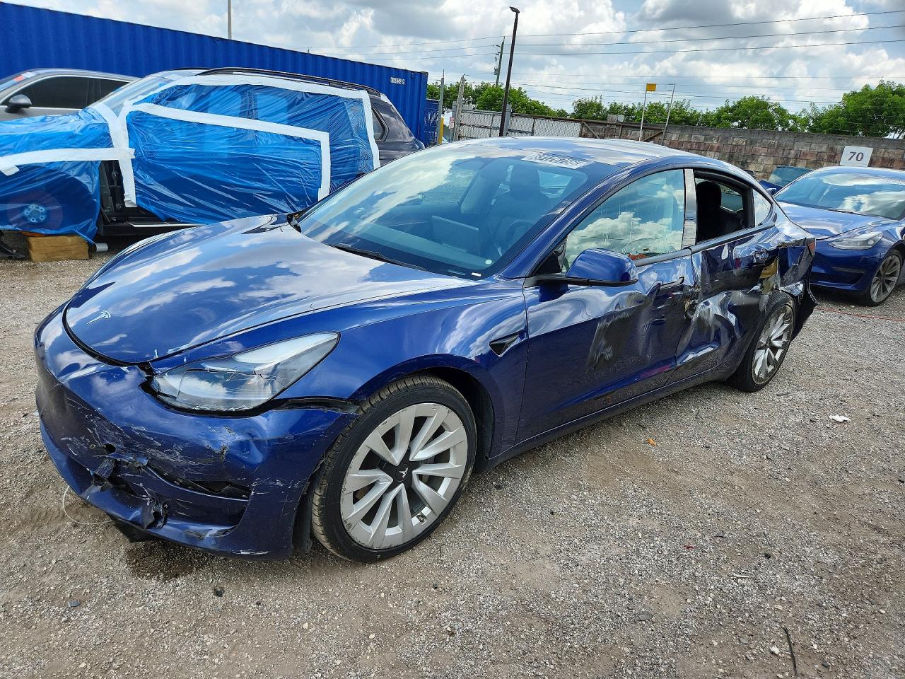 2023 TESLA MODEL 3