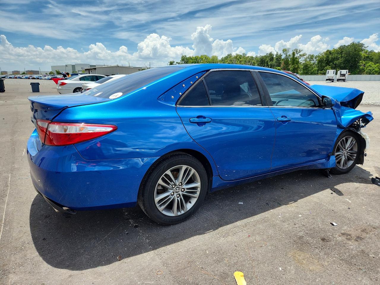 2017 TOYOTA CAMRY SE — снимка 3