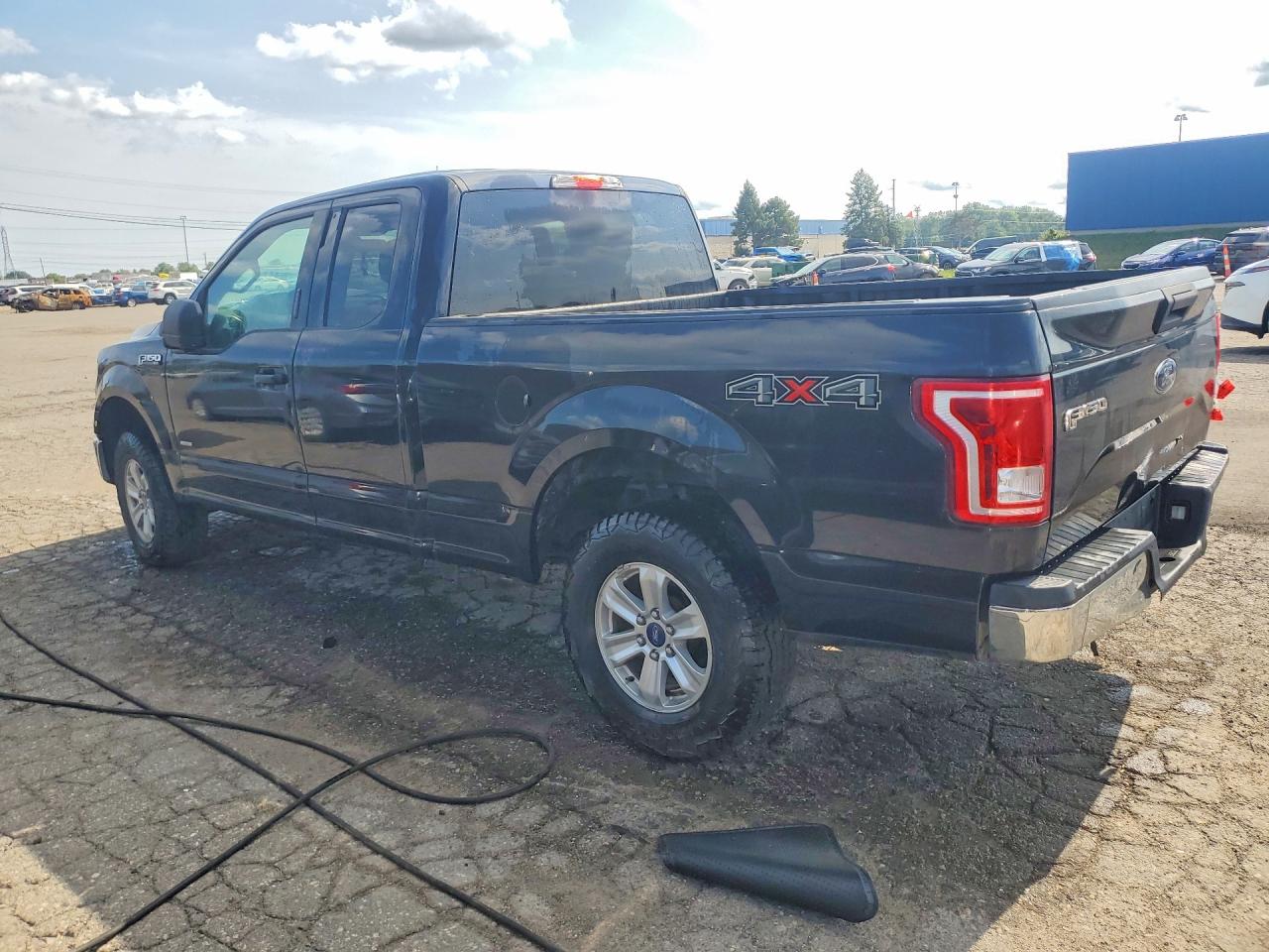2015 FORD F150 SUPER CAB — снимка 2