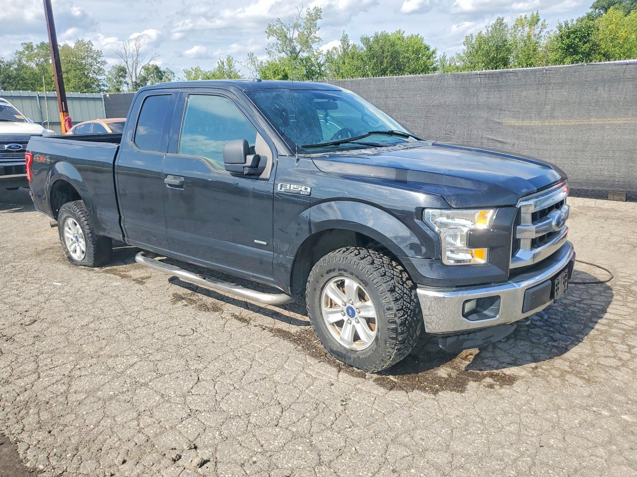 2015 FORD F150 SUPER CAB — снимка 4