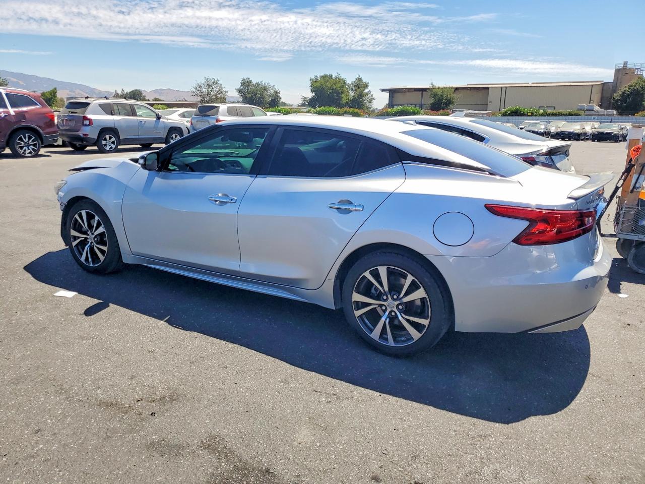 2017 NISSAN MAXIMA 3.5 SV — снимка 2