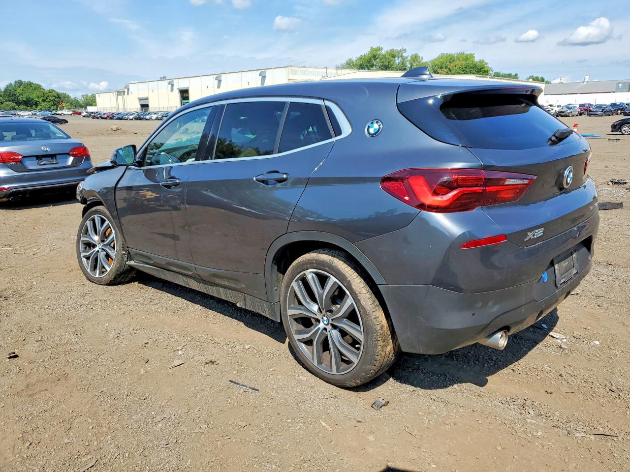 2021 BMW X2 XDRIVE28I — снимка 2