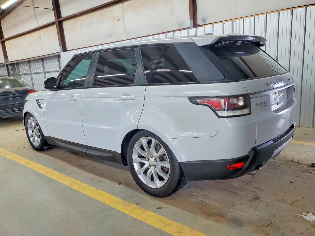 2015 LAND ROVER RANGE ROVER SPORT HSE — снимка 2
