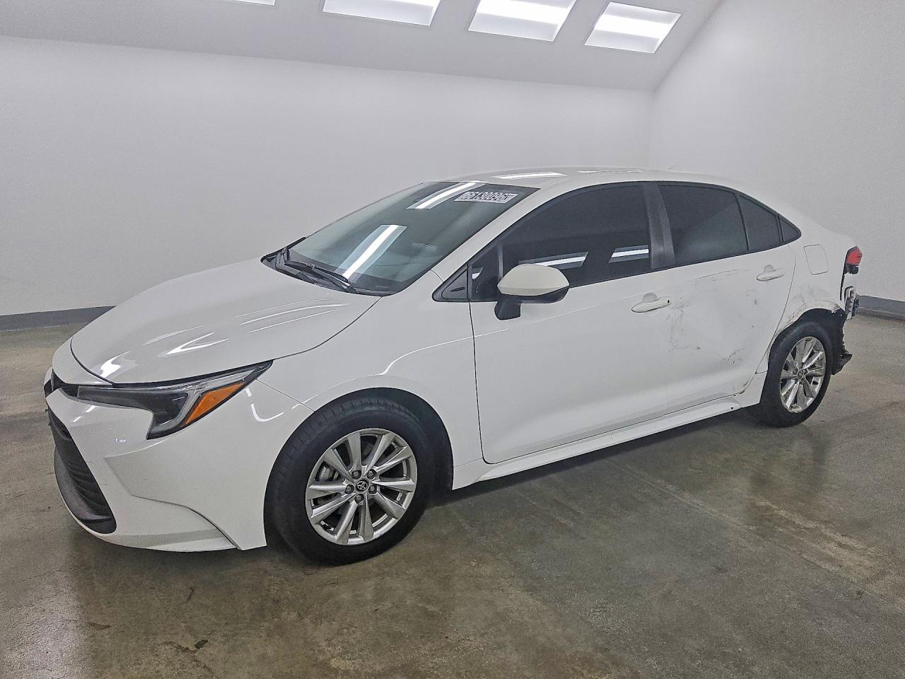 2024 TOYOTA COROLLA HYBRID LE