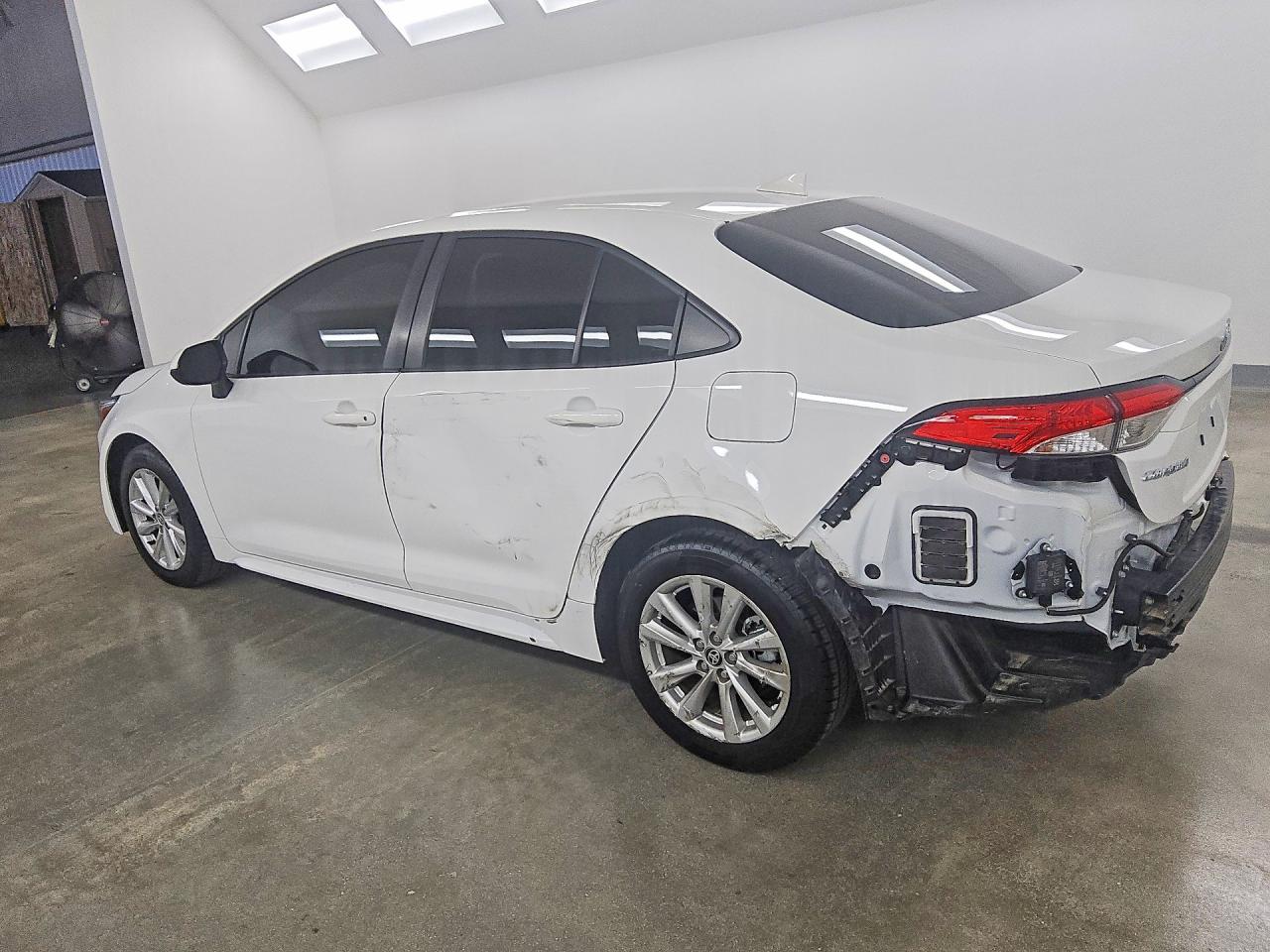 2024 TOYOTA COROLLA HYBRID LE — снимка 2