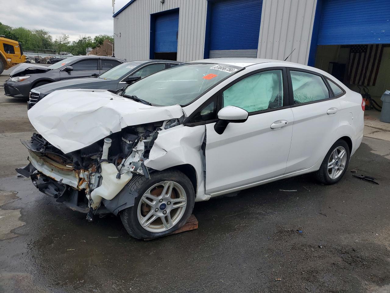 2017 FORD FIESTA SE