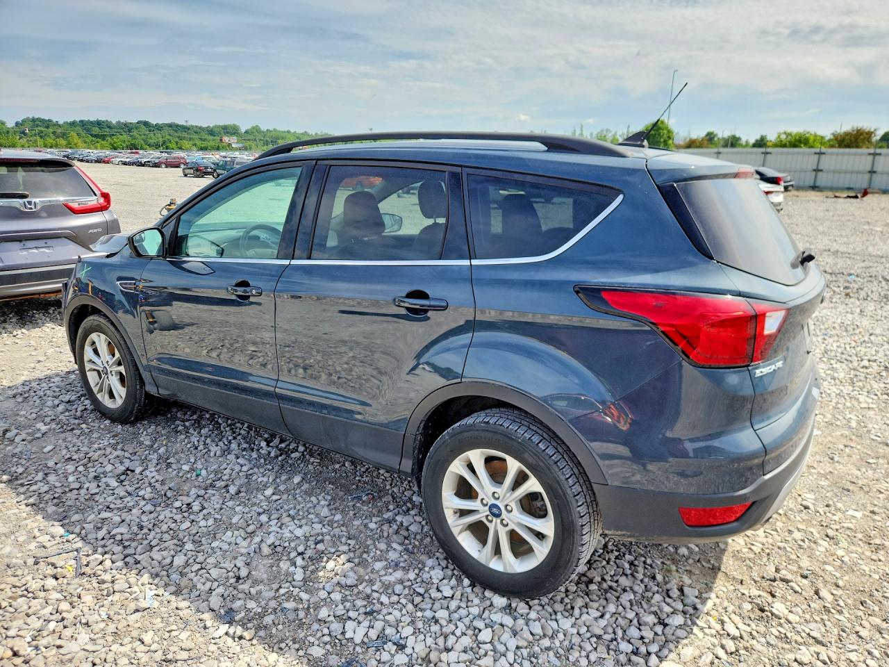 2019 FORD ESCAPE SEL — снимка 2