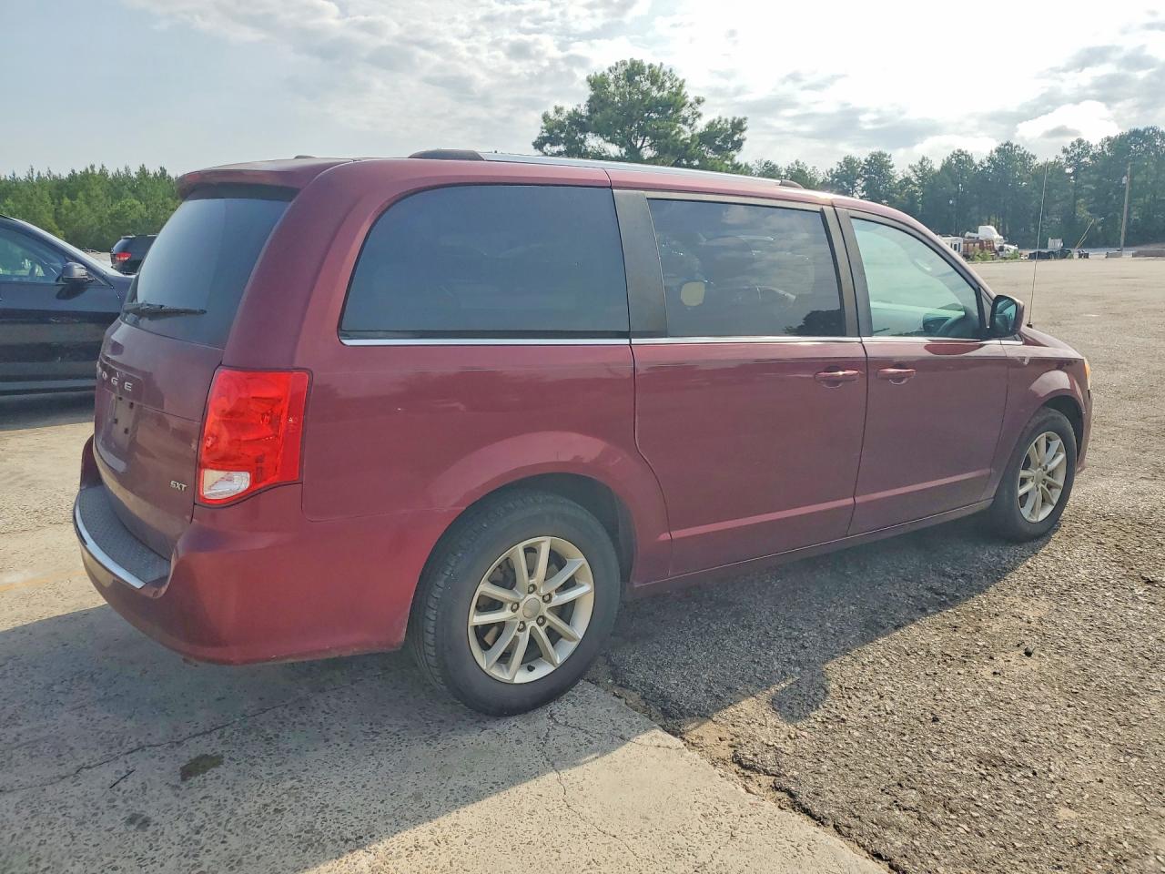 2018 DODGE GRAND CARAVAN SXT — снимка 3