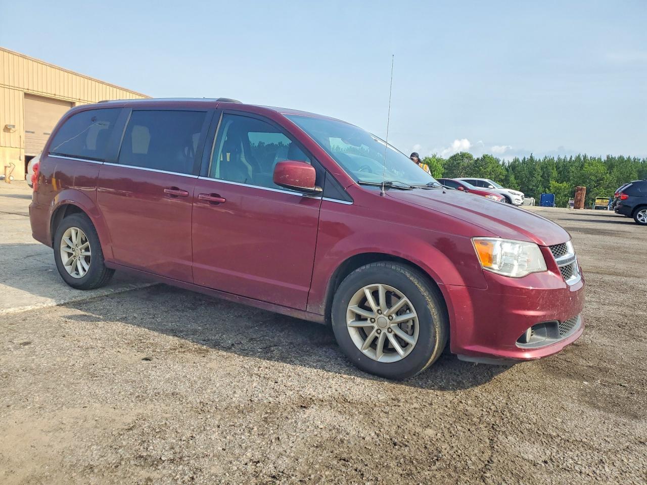 2018 DODGE GRAND CARAVAN SXT — снимка 4