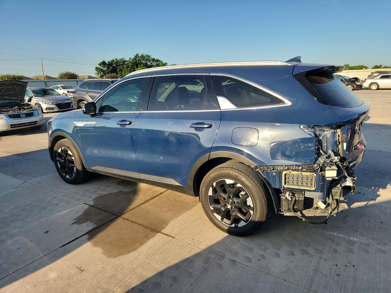 2025 KIA SORENTO S — снимка 2