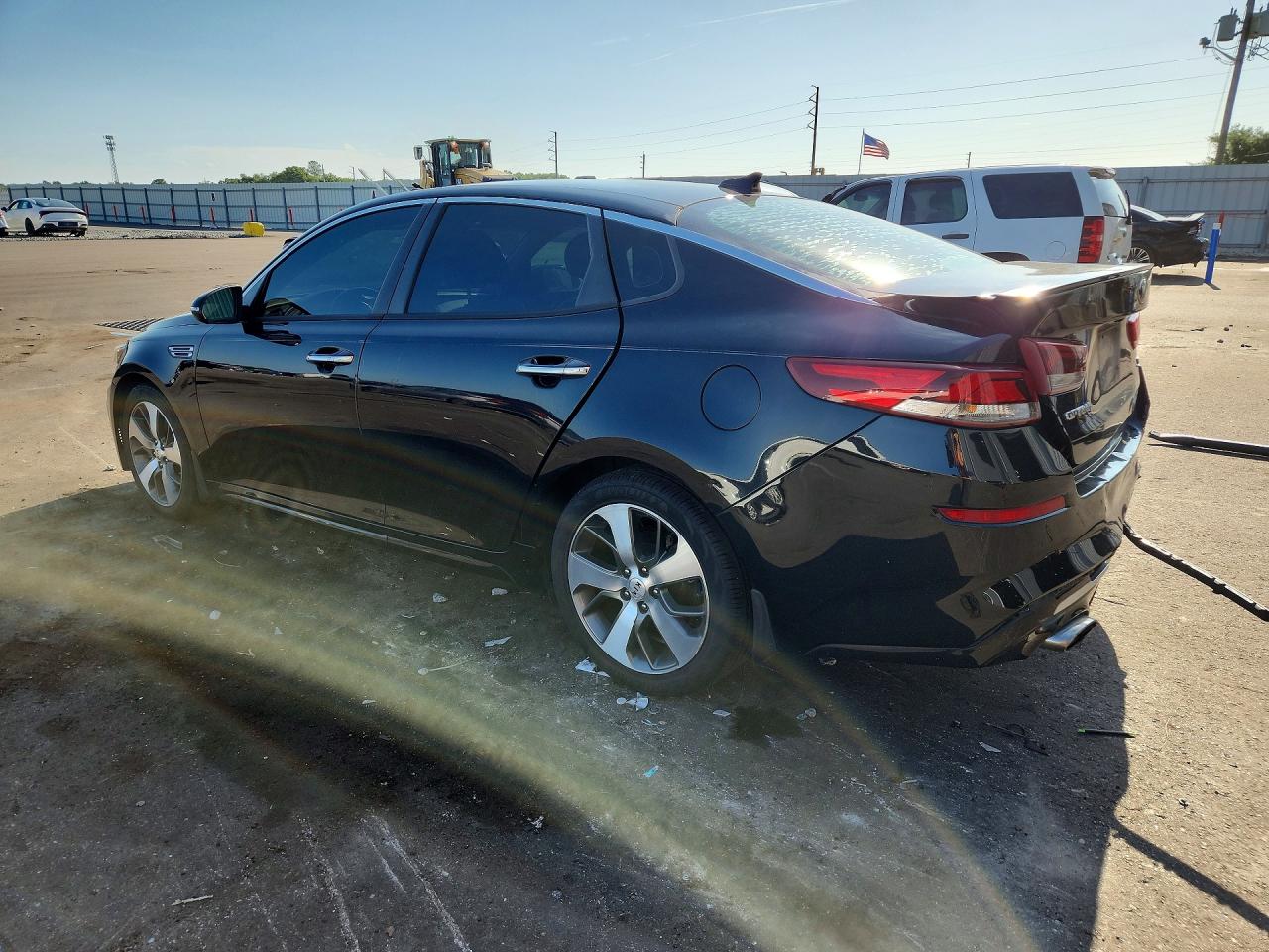 2019 KIA OPTIMA S — снимка 2
