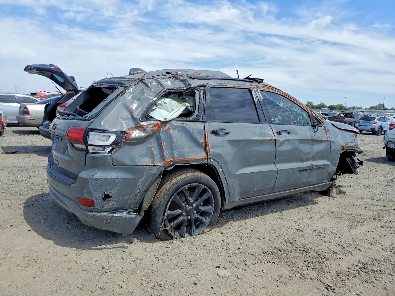 2020 JEEP GRAND CHEROKEE LAREDO — снимка 3