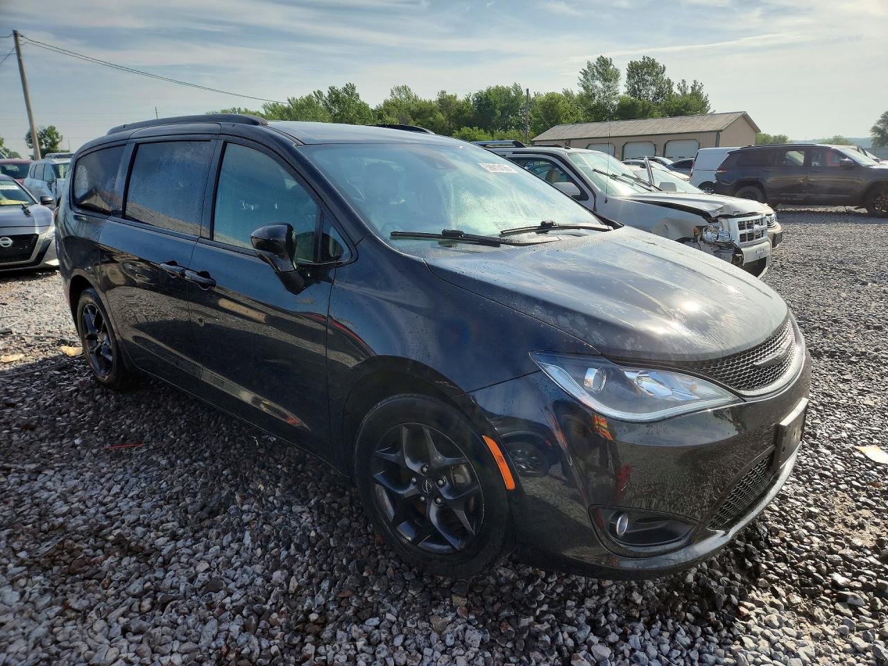 2019 CHRYSLER PACIFICA TOURING L PLUS — снимка 4