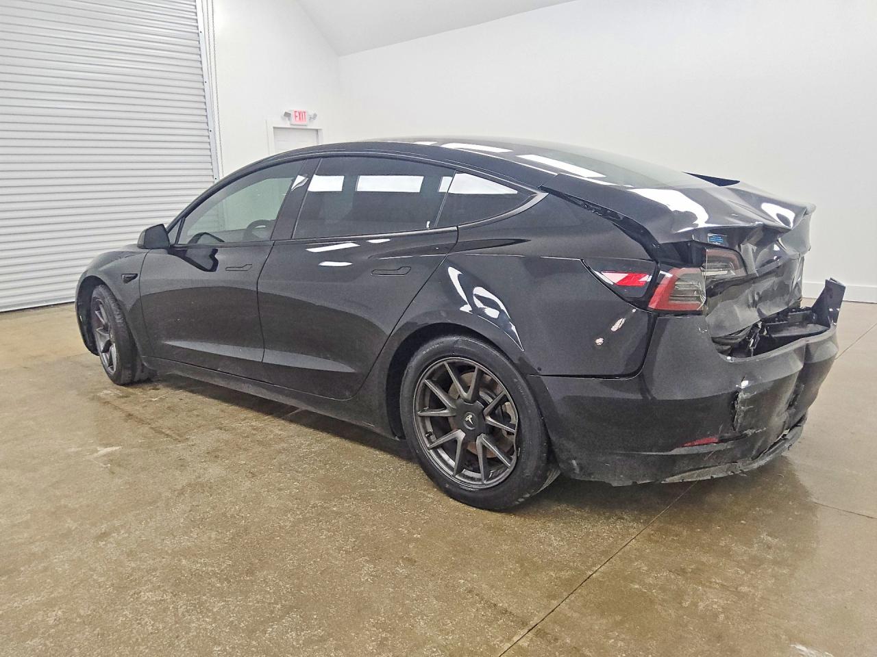 2023 TESLA MODEL 3 — снимка 2