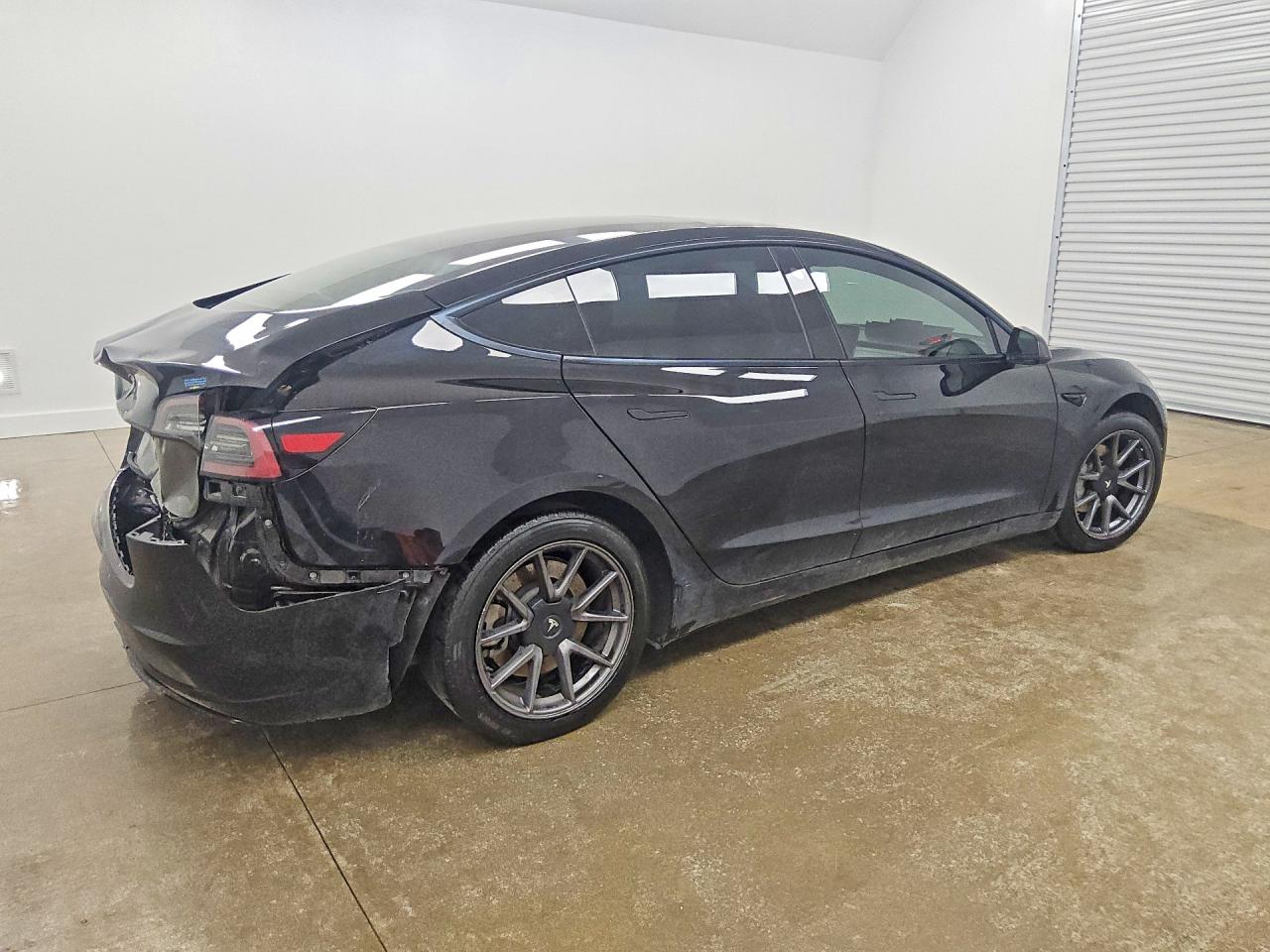 2023 TESLA MODEL 3 — снимка 3
