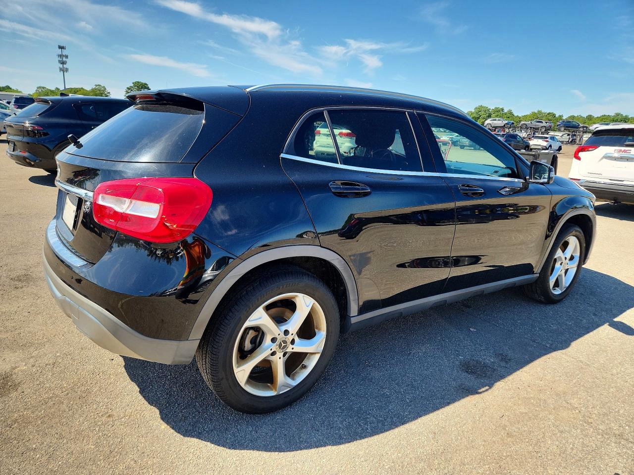 2019 MERCEDES-BENZ GLA 250 — снимка 3
