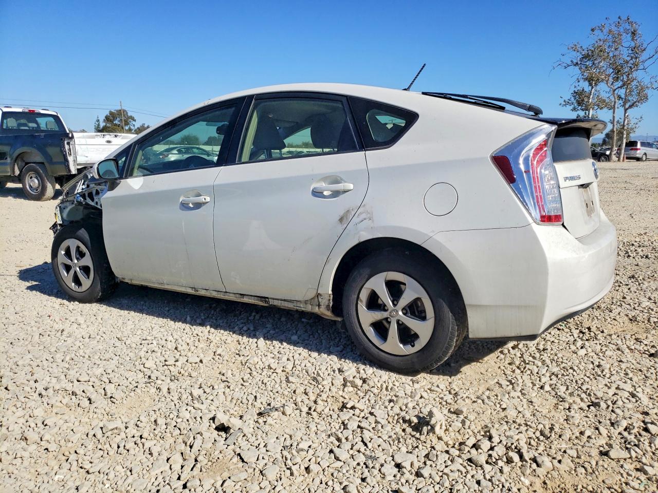 2015 TOYOTA PRIUS TWO — снимка 2