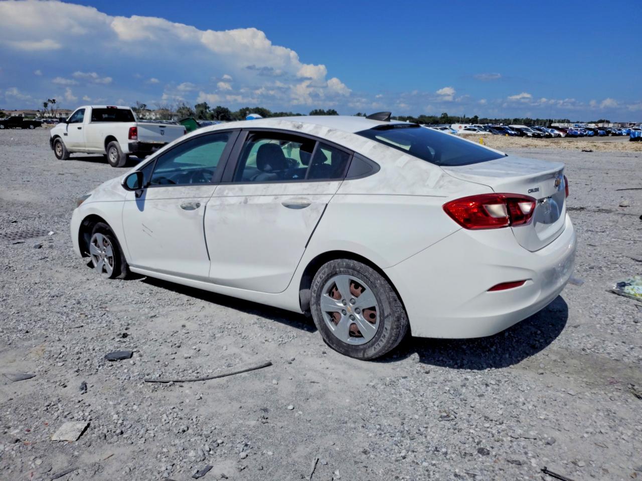 2018 CHEVROLET CRUZE LS — снимка 2