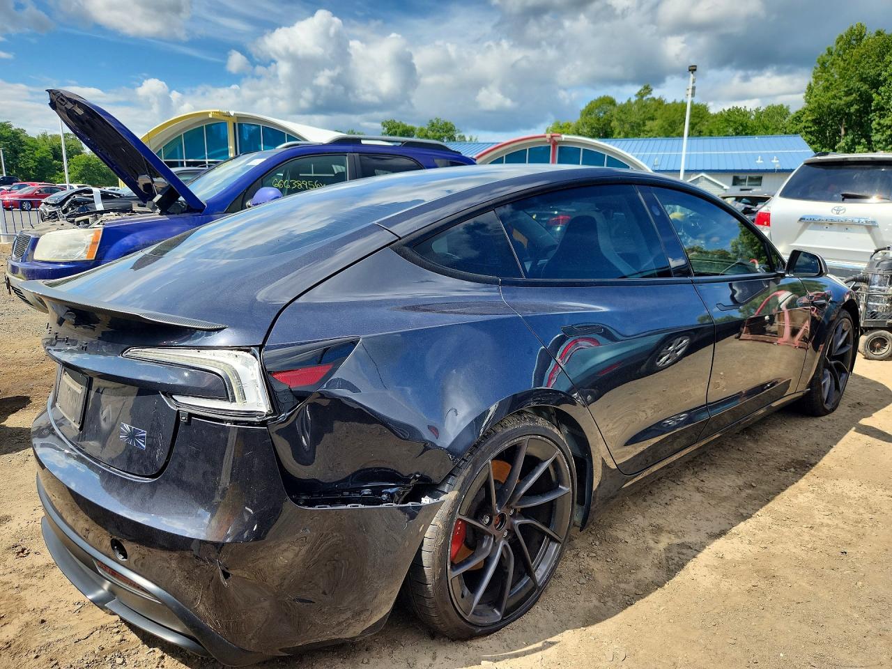 2024 TESLA MODEL 3 — снимка 3