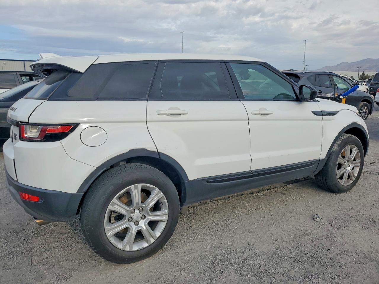 2016 LAND ROVER RANGE ROVER EVOQUE SE — снимка 3