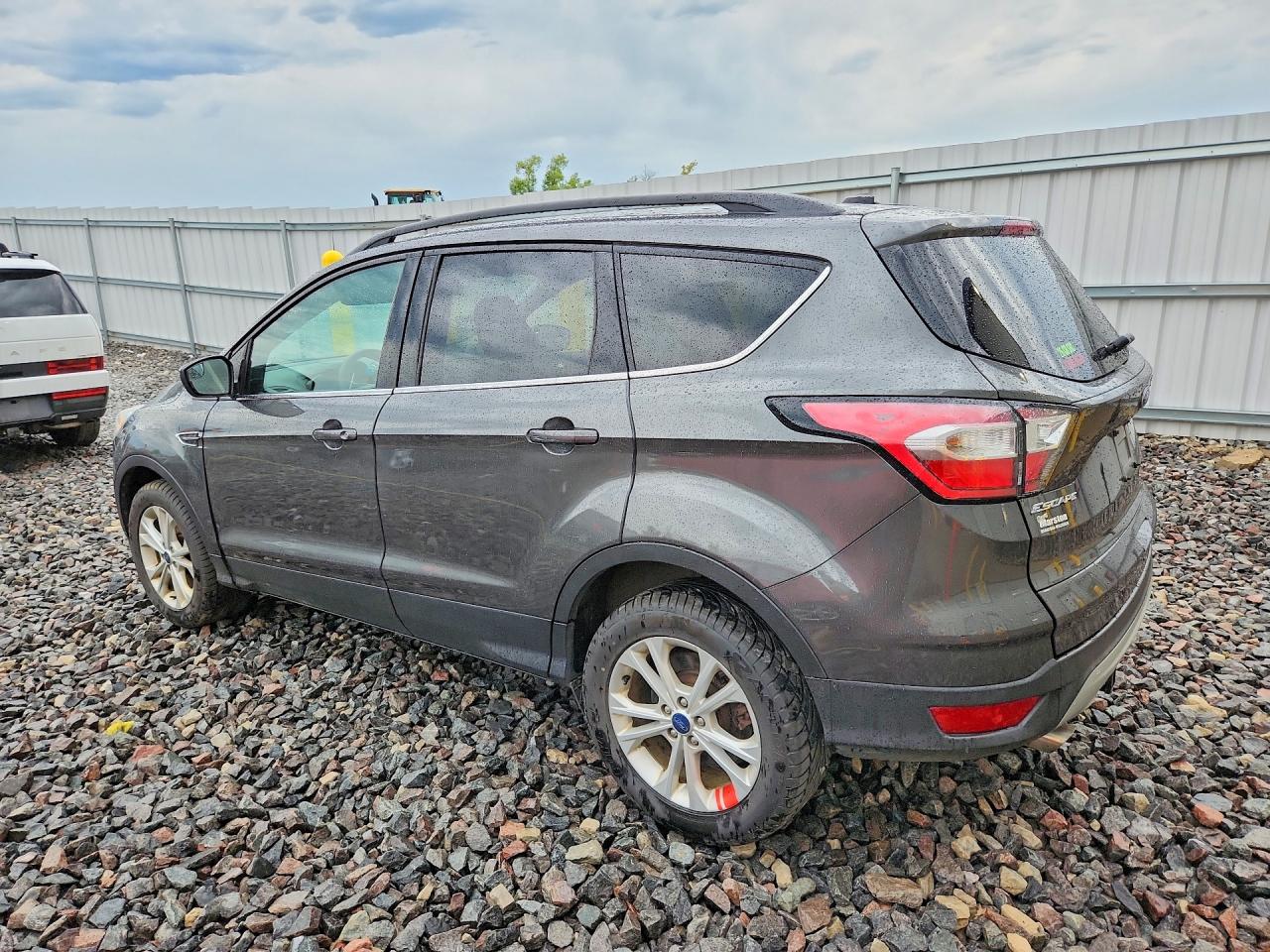 2018 FORD ESCAPE SE — снимка 2