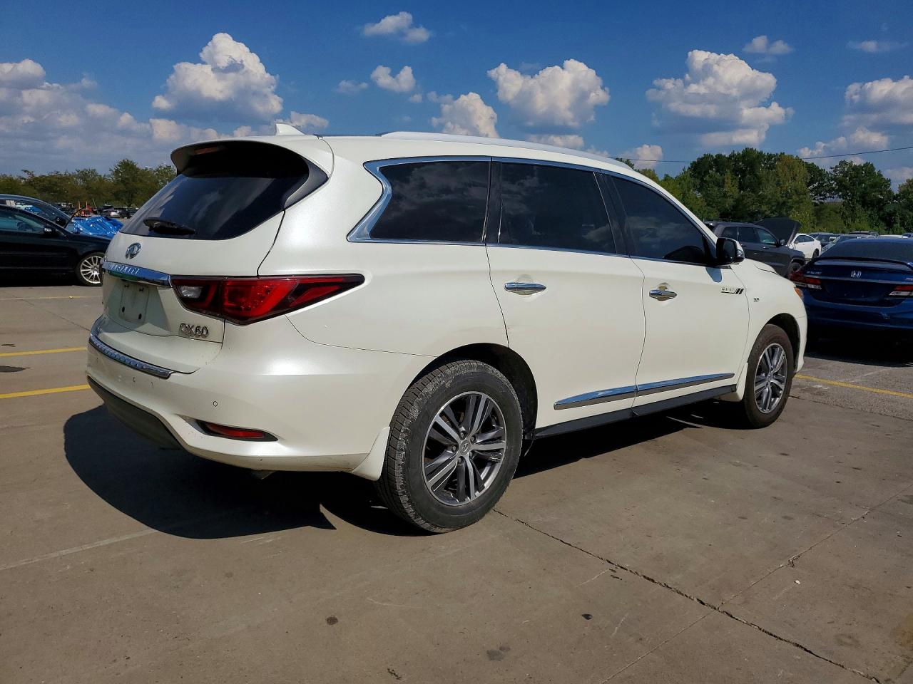 2020 INFINITI QX60 LUXE — снимка 3