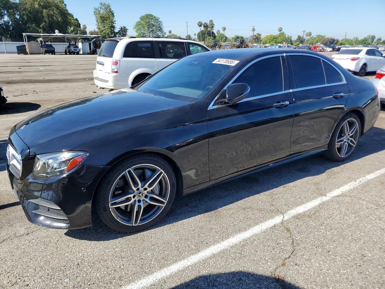 2018 MERCEDES-BENZ E 300