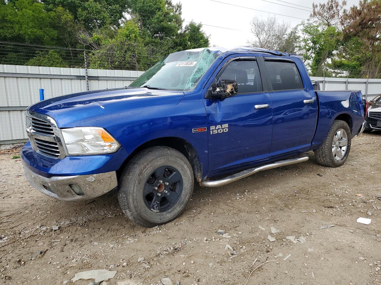 2016 RAM 1500 SLT