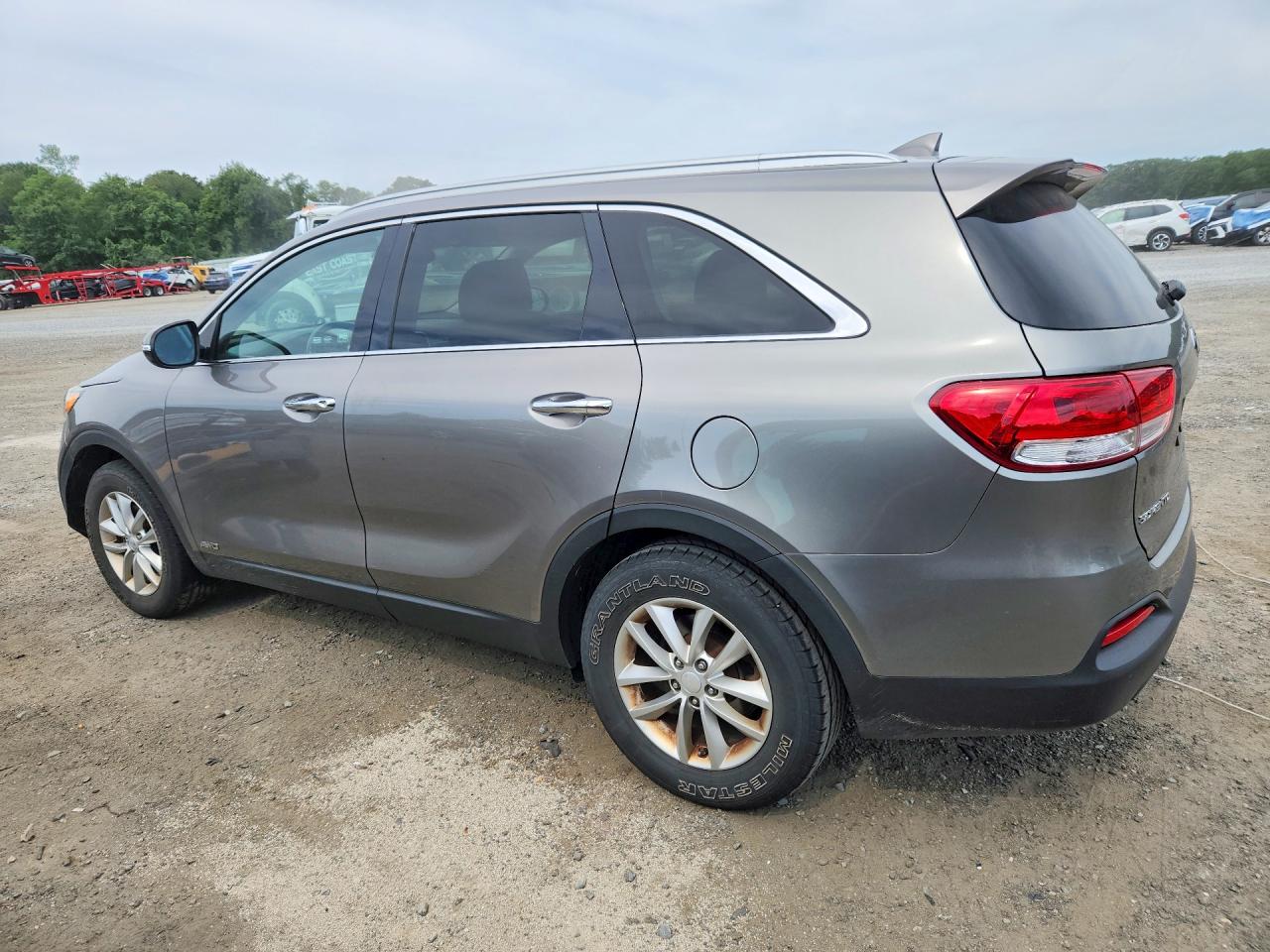 2017 KIA SORENTO LX — снимка 2