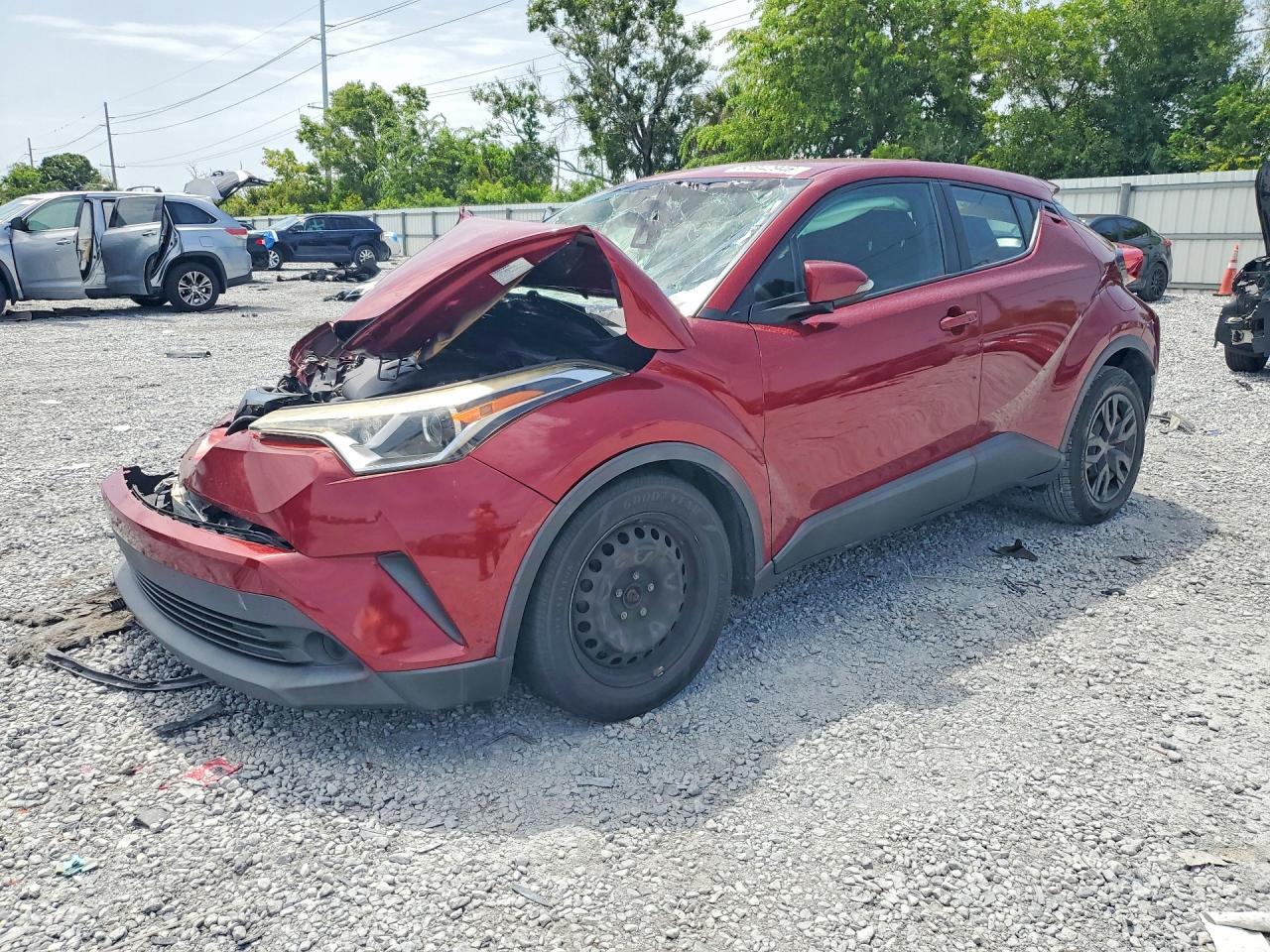 2019 TOYOTA C-HR LE