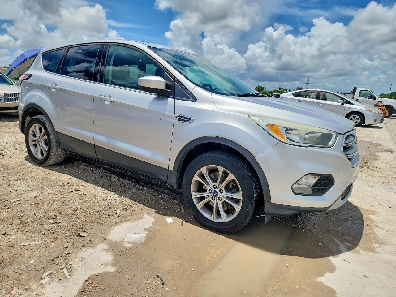 2017 FORD ESCAPE SE — снимка 4