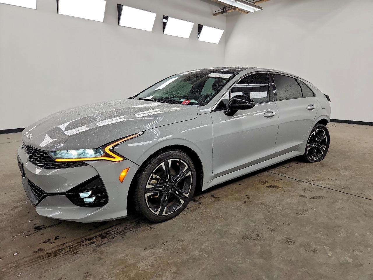 2023 KIA K5 GT LINE