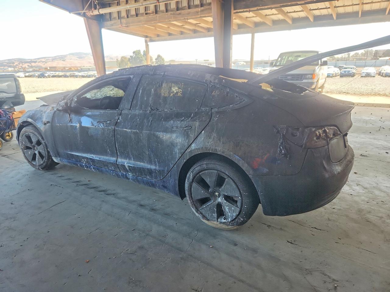 2023 TESLA MODEL 3 — снимка 2