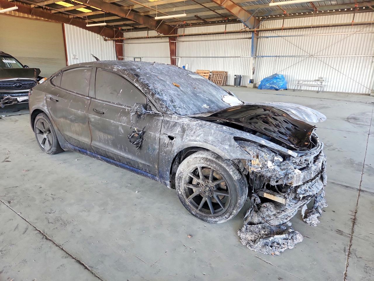 2023 TESLA MODEL 3 — снимка 4