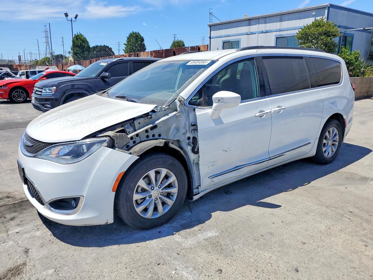 2017 CHRYSLER PACIFICA TOURING L
