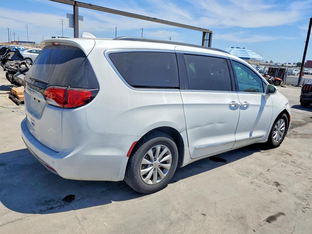 2017 CHRYSLER PACIFICA TOURING L — снимка 3