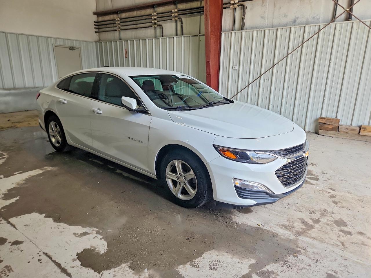 2021 CHEVROLET MALIBU LS — снимка 4