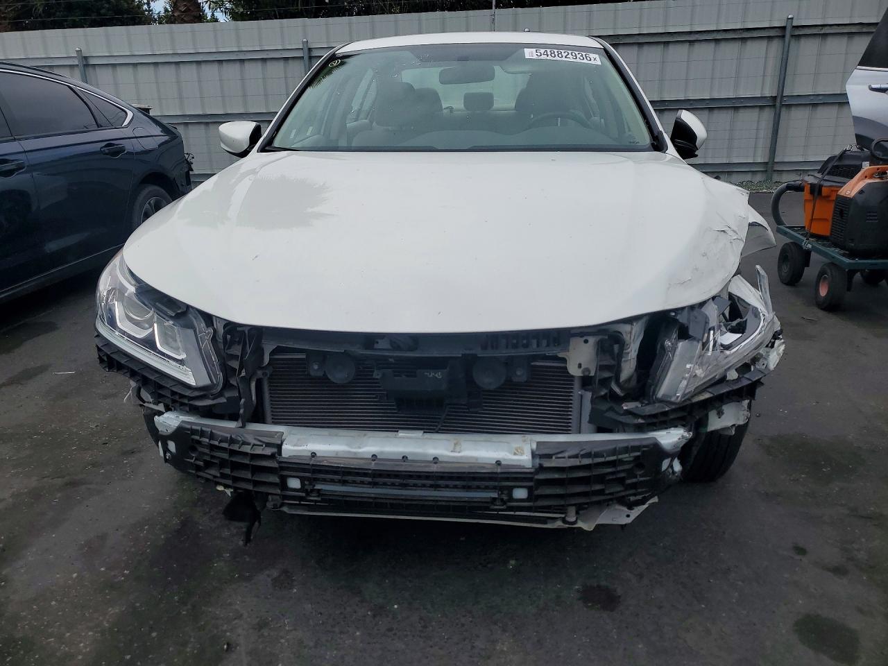 2017 HONDA ACCORD LX — снимка 5
