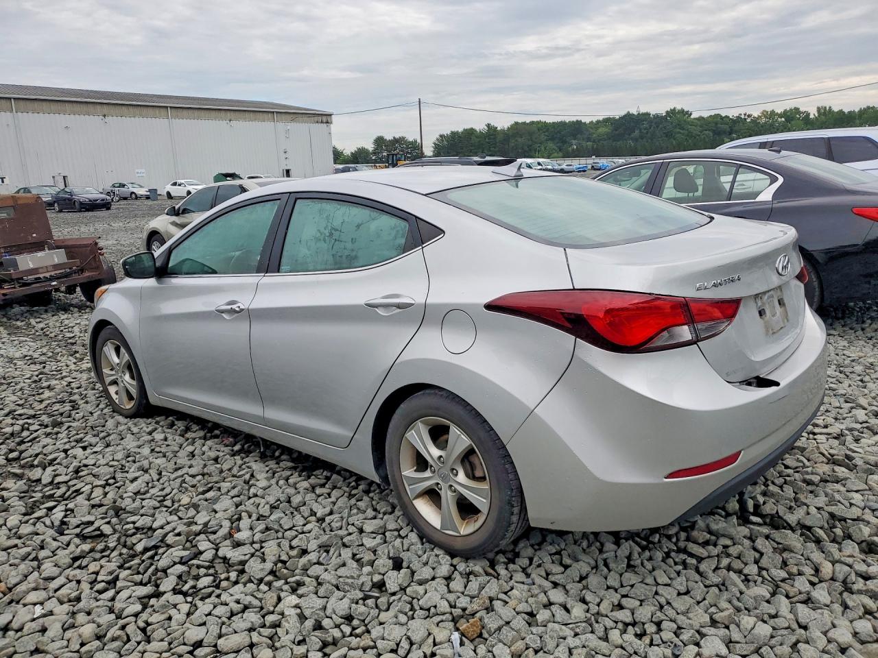 2016 HYUNDAI ELANTRA VALUE EDITION — снимка 2