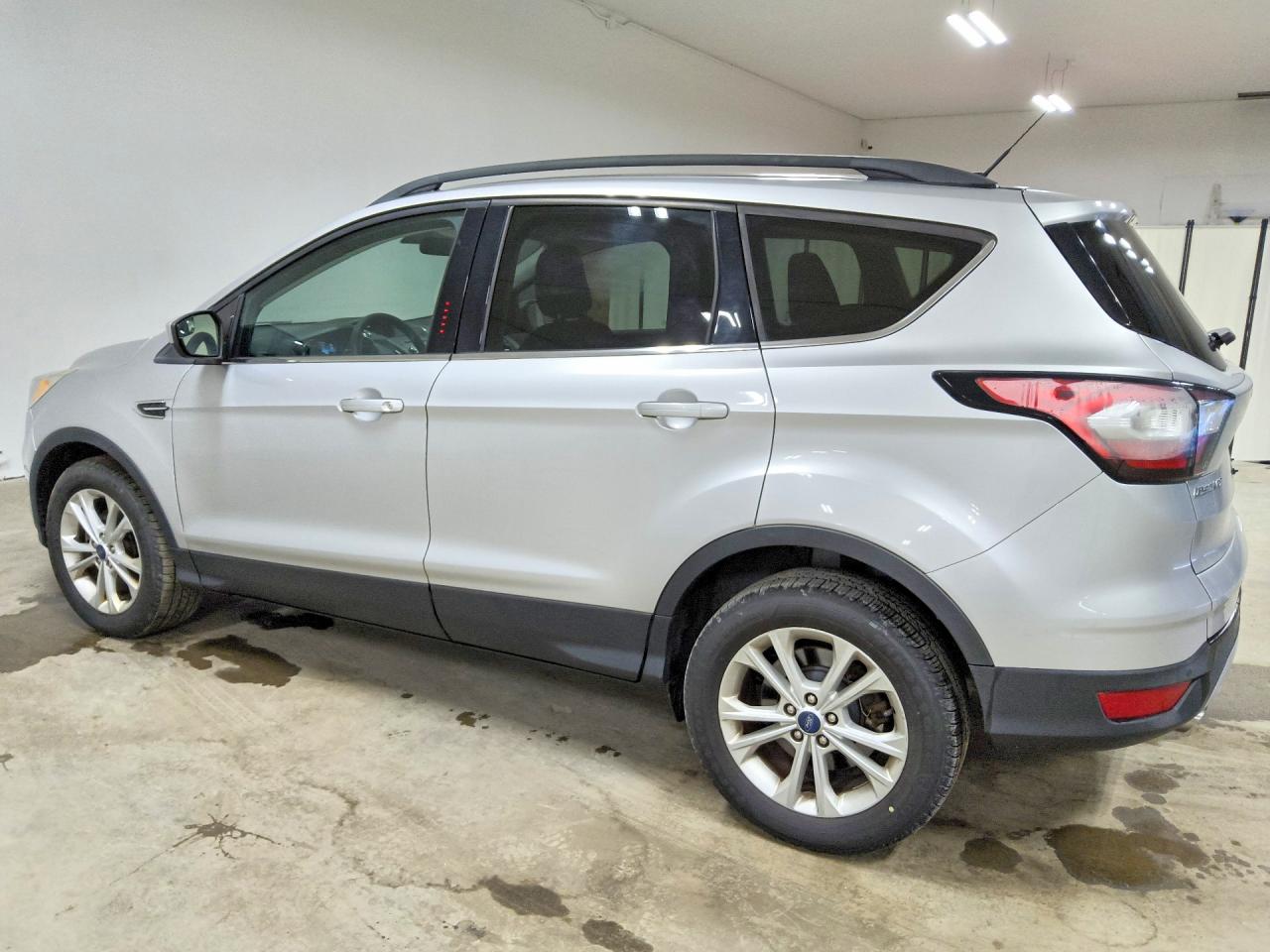 2018 FORD ESCAPE SE — снимка 2